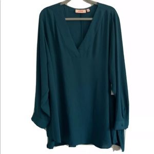 NWT Evri Teal Tunic long sleeved v-neck shirt